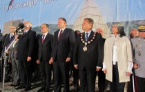 Миков, Независимост