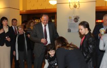 Миков, изложба, деца, 15 ноем. 2013