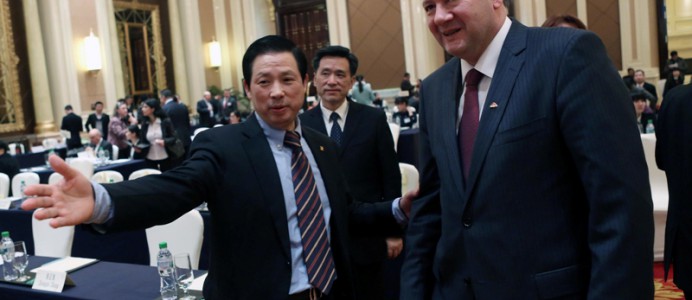 Посещение на Михаил Миков в Китай - 13 дек. 2013 г.