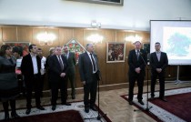 Михаил Миков и депутати подкрепиха кампанията на община Сливен за популяризиране на участието на Стария бряст в конкурса „Европейско дърво на годината 2014” - 21 фев. 2014 г.