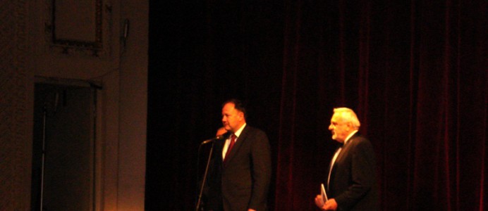 Творческият път на Борис Христов е гордост за България. Това заяви председателят на Народното събрание Михаил Миков в приветствието си преди галаконцерта „Мечтаното завръщане в Софийската опера“, посветен на 100-годишнината от рождението на легендарния оперен певец. Музикалното събитие е част от проявите под почетния патронаж на председателя на парламента, с които се отбелязва годишнината - 18 май 2014 г.