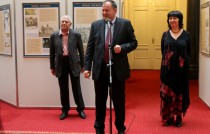 В Народното събрание беше открита изложба "Между три века", посветена на 170 години от началото на българската журналистика и 120 години организирано журналистическо движение в България - 19 юни 2014 г.