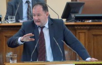 Михаил Миков от парламентарната трибуна - 2014 г.