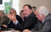 Михаил Миков на среща с представители на клуб „Единство“ - 22 декември 2014 г.