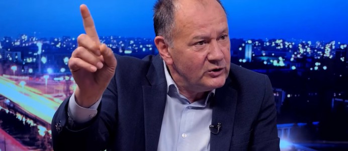 Миков: Политиката трябва да се разграничи от бизнеса, за да функционира демокрацията